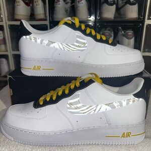 Nike Air Force 1 '07 LV8 "Gold Links & Zebra Print
# FJ4146 102.   Original box.